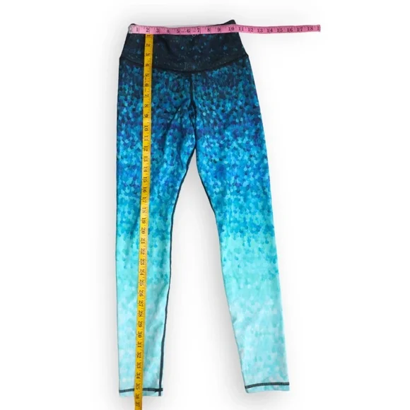 Okiino Blue Mermaid Scale Leggings